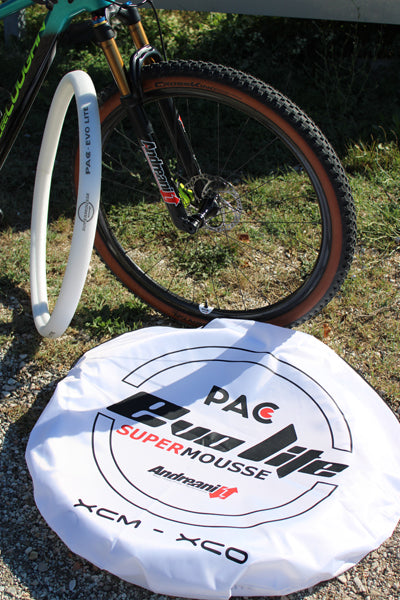 SUPERMOUSSE:PACEVO-XC